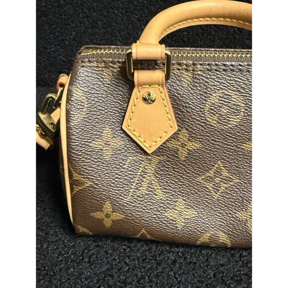Louis Vuitton Monogram Mini Handbag Brown Leather Canvas Gold Hardware - Picture 3 of 16